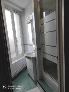 Appartements Superbe F3 dans residence calme, : photos des chambres