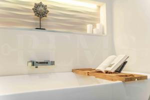 Fabulous Apartment in Historic Center by REMS