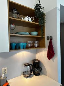 City Centre Apartment with Free Parking