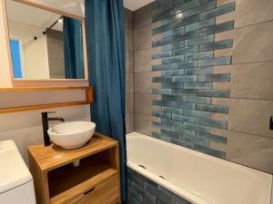 Appartement Confort · Grand 2 Pièces · Proche Pistes · Balcon Sud-Est · 6 Pers · Val Claret - FR-1-502-559