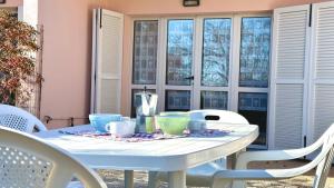 Palme 9 - Marcelli, trilocale con giardino privato, Residence Le Palme