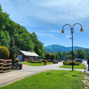 DOM NA GóRCE w Beskidach - apartamenty, pokoje