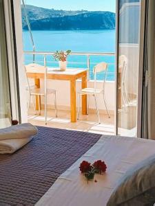 Sea Side Serenity 6