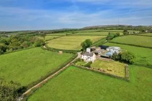 Finest Retreats - Cutkieve Farm Cottage - Middlehill