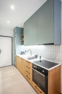 Mazi Rooms Charilaou 2,2