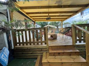 Campings Mobil home climatise golf de saint tropez camping 4 etoile : photos des chambres