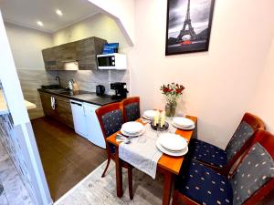 Przycup w Karkonoszach Apartamenty - Apartament Karkonoska Karpacz Centrum Karkonosze Darmowy parking dla Gości apartamentu