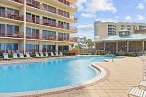 Dunes of Panama Beach Resort by Panhandle Getaways