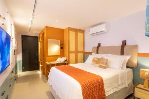 Loft com jacuzzi privativa frente mar do Bessa