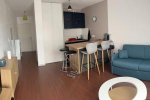 Charmant studio proche Paris - 3hvězdičkové hotely ve městě Thiais