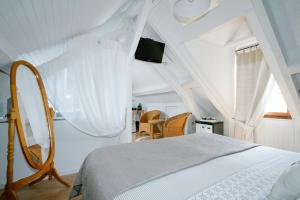 B&B / Chambres d'hotes Les Glycines de Monchy- Chambres d'hotes : photos des chambres