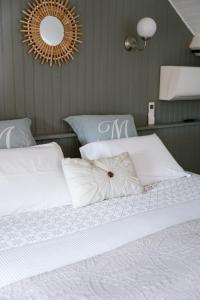 B&B / Chambres d'hotes Les Glycines de Monchy- Chambres d'hotes : photos des chambres
