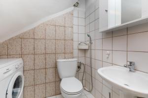 Alexandras Maisonette.