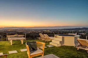 Kedria Lounge and infinity sea view residence - Maláxa