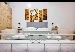 I SICANI HOUSE AND MORE