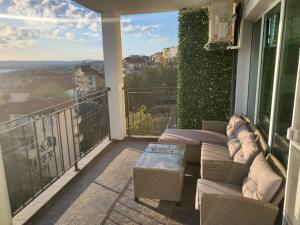 Elegant Studio with Sea view in Saint Vlas