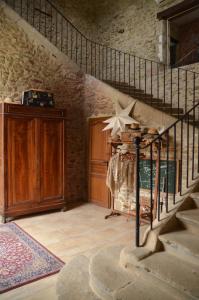 Maisons d'hotes ferme st pierre 2 suites avec repas, piscine, clim, cheminee ou baignoire spa : photos des chambres