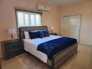 Pearls of Liguanea Oasis