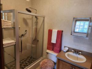 Pearls of Liguanea Oasis