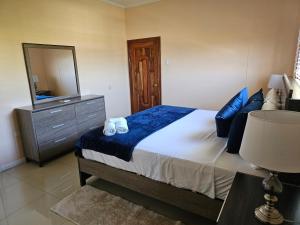 Pearls of Liguanea Oasis