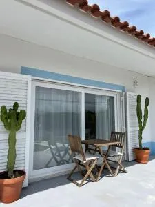 Casa de Maio - New T2 - ARRIFANA BEACH 650 mts - Praia da Arrifana