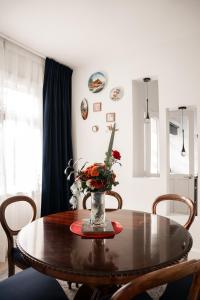 Charming 1920s Villa on Bealey Ave