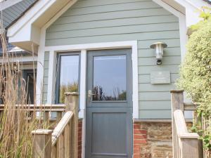 5 Court Cottage, Hillfield Village