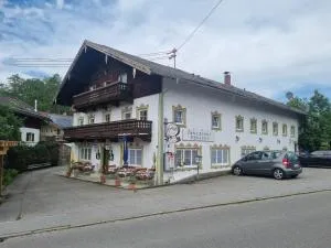Pension Inntalhof - Neubeuern