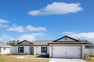 Palm Coast Coquina Escape with Fire Pit Near Beach