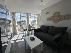 Apto vistas al mar a 1 min de la playa Benalmádena