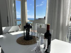 Apto vistas al mar a 1 min de la playa Benalmádena