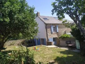 Maison de caractère proche mer 6 lits 2SdB 2wc - Kervran