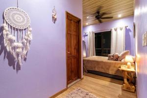 Ocean and Jungle views! AC, Wi-Fi, kitchen