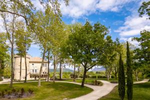 Hotels Chateau Les Oliviers de Salettes : photos des chambres