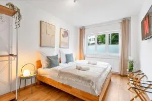 Zentrale Lage, zwei Schlafzimmer, Waschmaschine - Ispringen