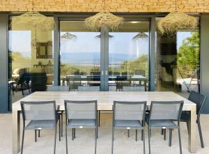Villas Mas La Rose Sauvage - magnificent Luberon views : photos des chambres