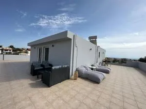 Lagonisi Penthouse - 卡利维亚索里库