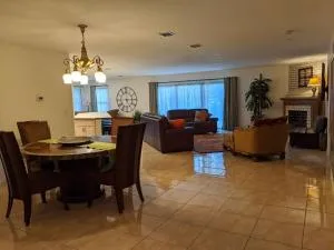 Spacious House in Fort Lauderdale - Minutes from Beach - 兰德尔希尔