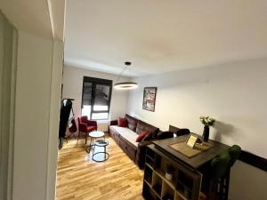 Lux apartment 12 center, free parking