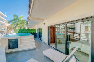 Aldea Thai Tropical Oasis Steps to the Beach