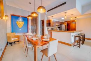 Aldea Thai Tropical Oasis Steps to the Beach