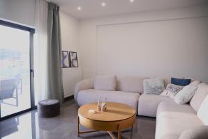 Villa Achilleas by the sea