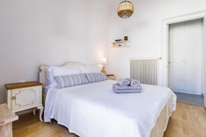 Irias Petite Apartment