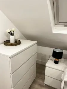 Modern loft 2 bedroom flat near Heathrow and Piccadilly Line - Harrow on the Hill