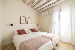 Casa con historia en el centro.