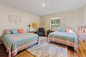 Hideaway Suite in Sagle - Lignite