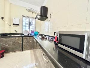 Yepplo Service Apartments - KOLKATA - Private Kitchen & Daily Housekeeping Service