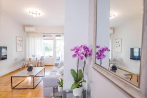 COZY ATHENS RIVIERA APARTMENT