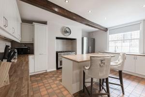 Elegant Georgian Listed Townhouse