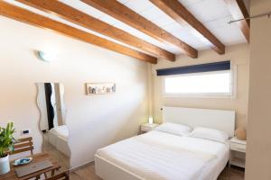 Triple Room room in B&B Residenza Marina